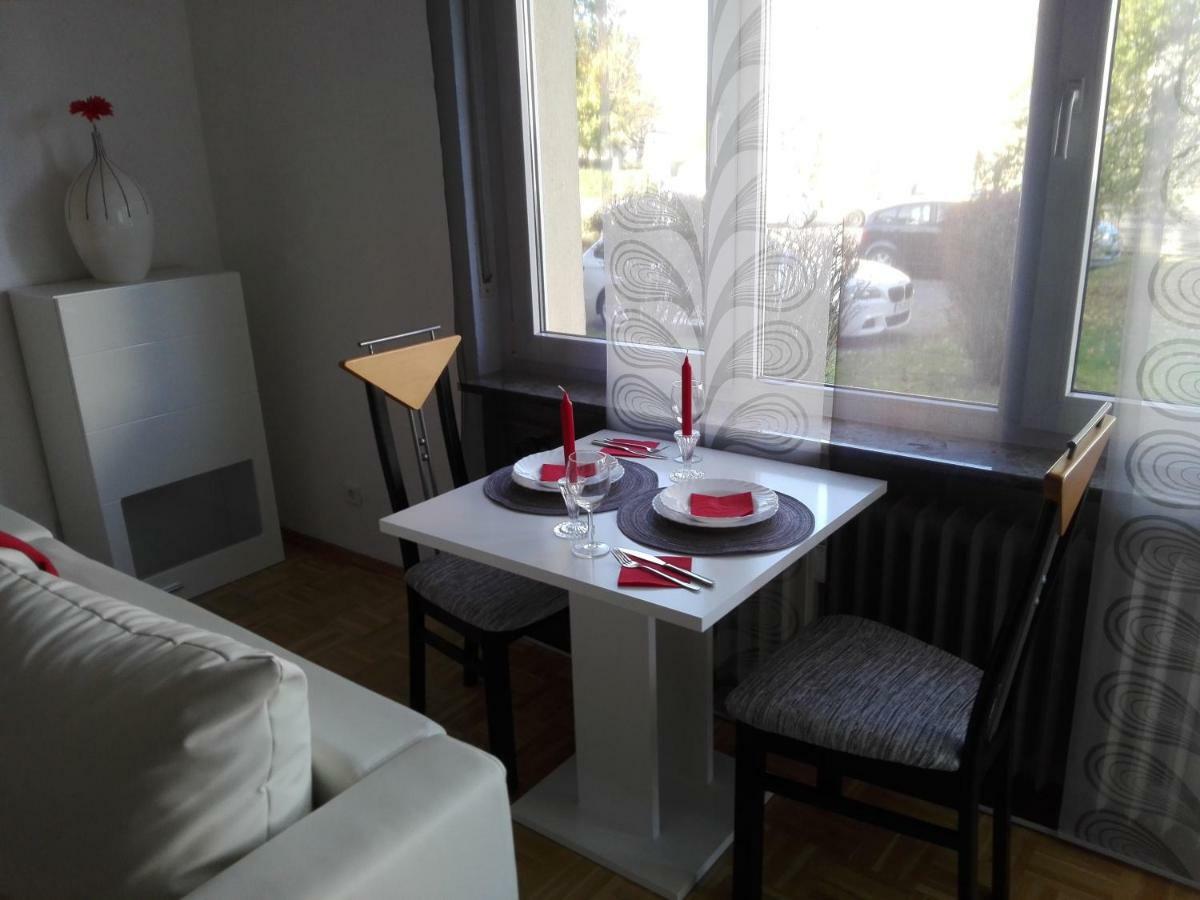 Lotus Apartment Trier Luaran gambar